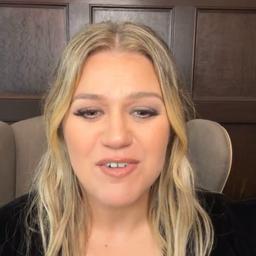 Kelly clarkson
