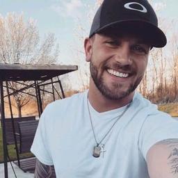 Dylan Wolfe 