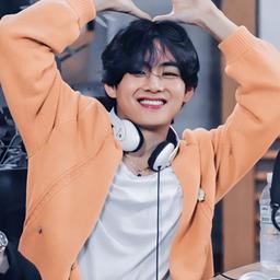 BTS v