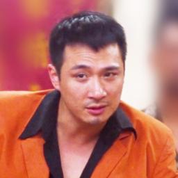 靓坤