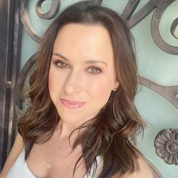 Lacey Chabert 