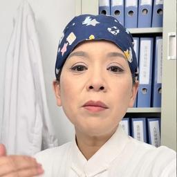 恶毒女医