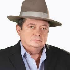 Rubén Moya voice