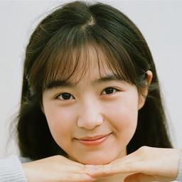 Yuri Hayasaka (早坂由梨)