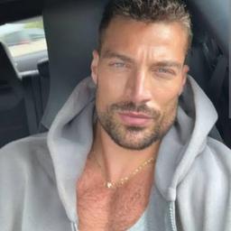 Simone susinna 