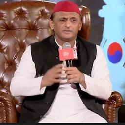  Akhilesh Yadav 