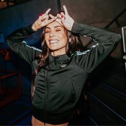 Amy shark 