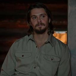 Luke grimes 