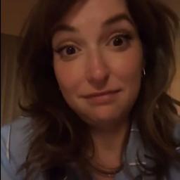 Milana Vayntrub 