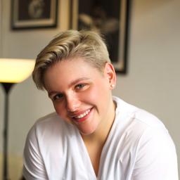 Dra Carolina 