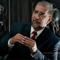 Victor Alvarez R