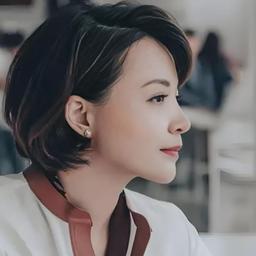 董卿